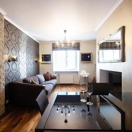 Revalia T1 Airport-Bus Station One-Bedroom Apartment Exterior photo