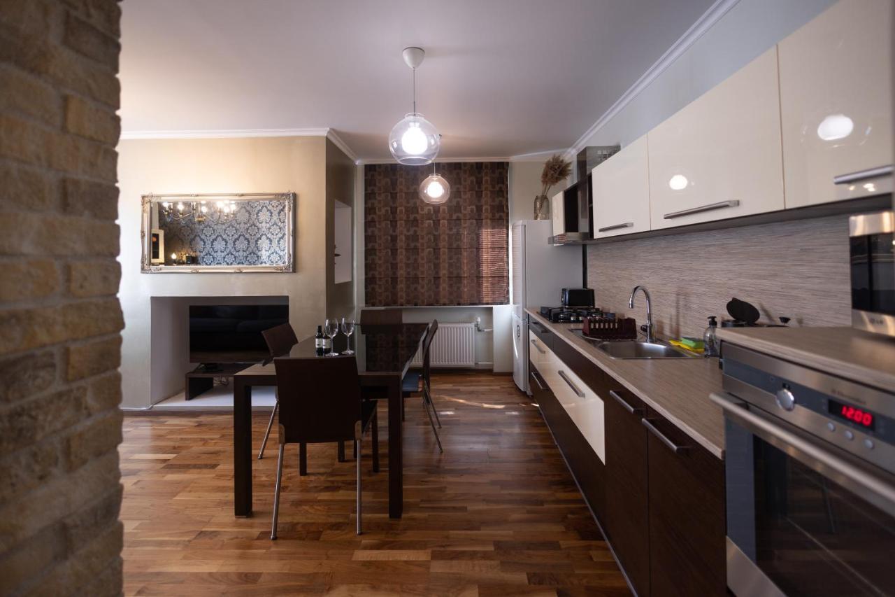 Apartment Revalia T1 Airport-bus Station One-bedroom