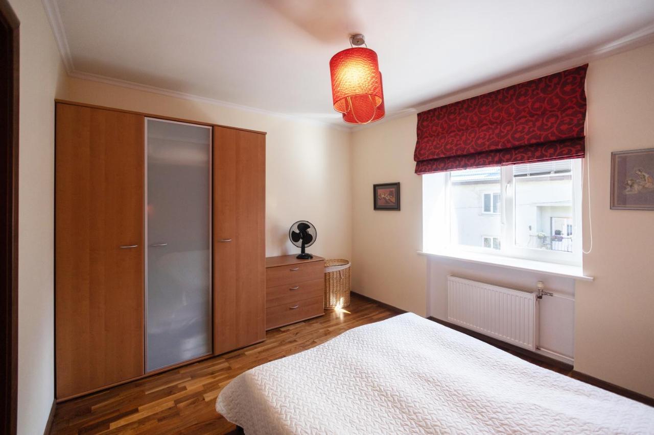 Revalia T1 Airport-bus Station One-bedroom Апартамент *