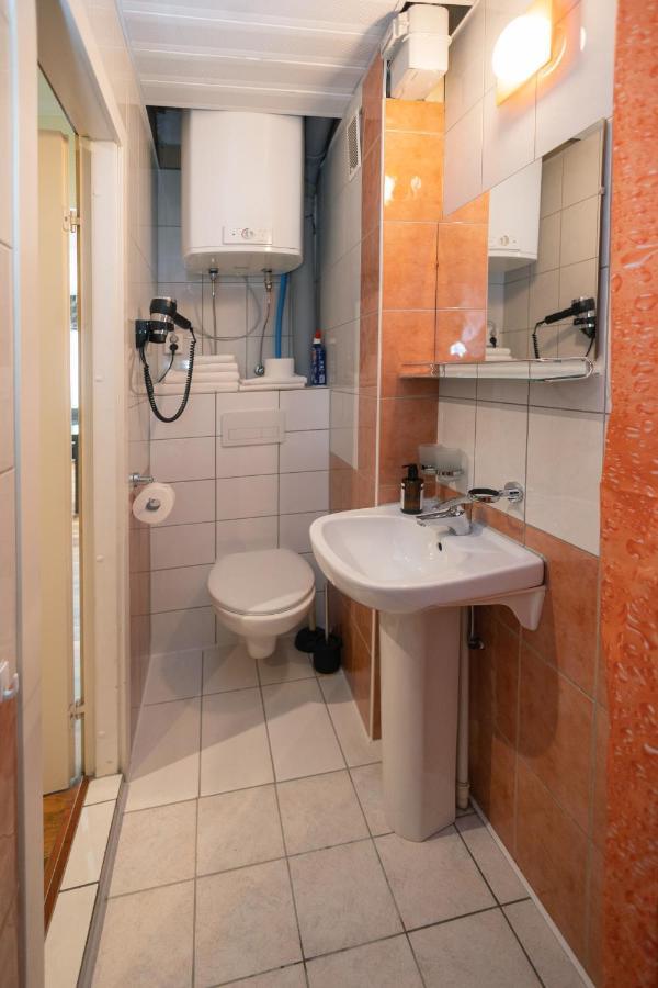 Revalia T1 Airport-bus Station One-bedroom Tallinn